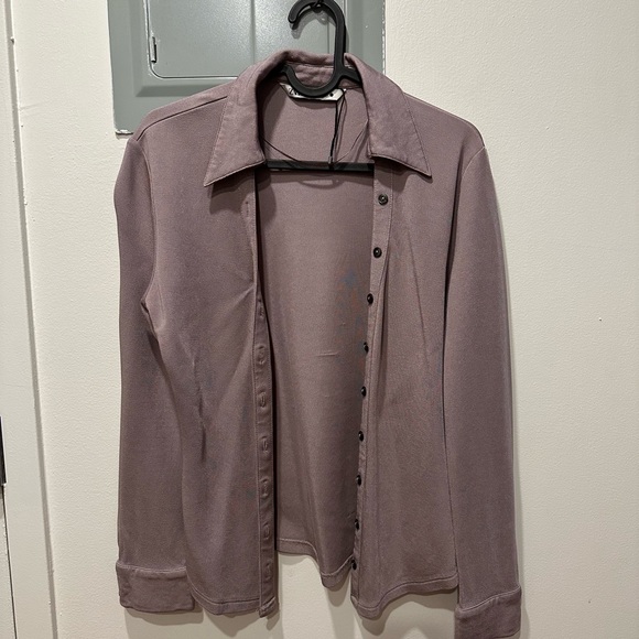 Mauve Zara fitted button blouse, size M - Picture 3 of 5